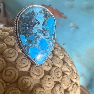 Large Turquoise Tear Drop stone
Plated Sterling Silver